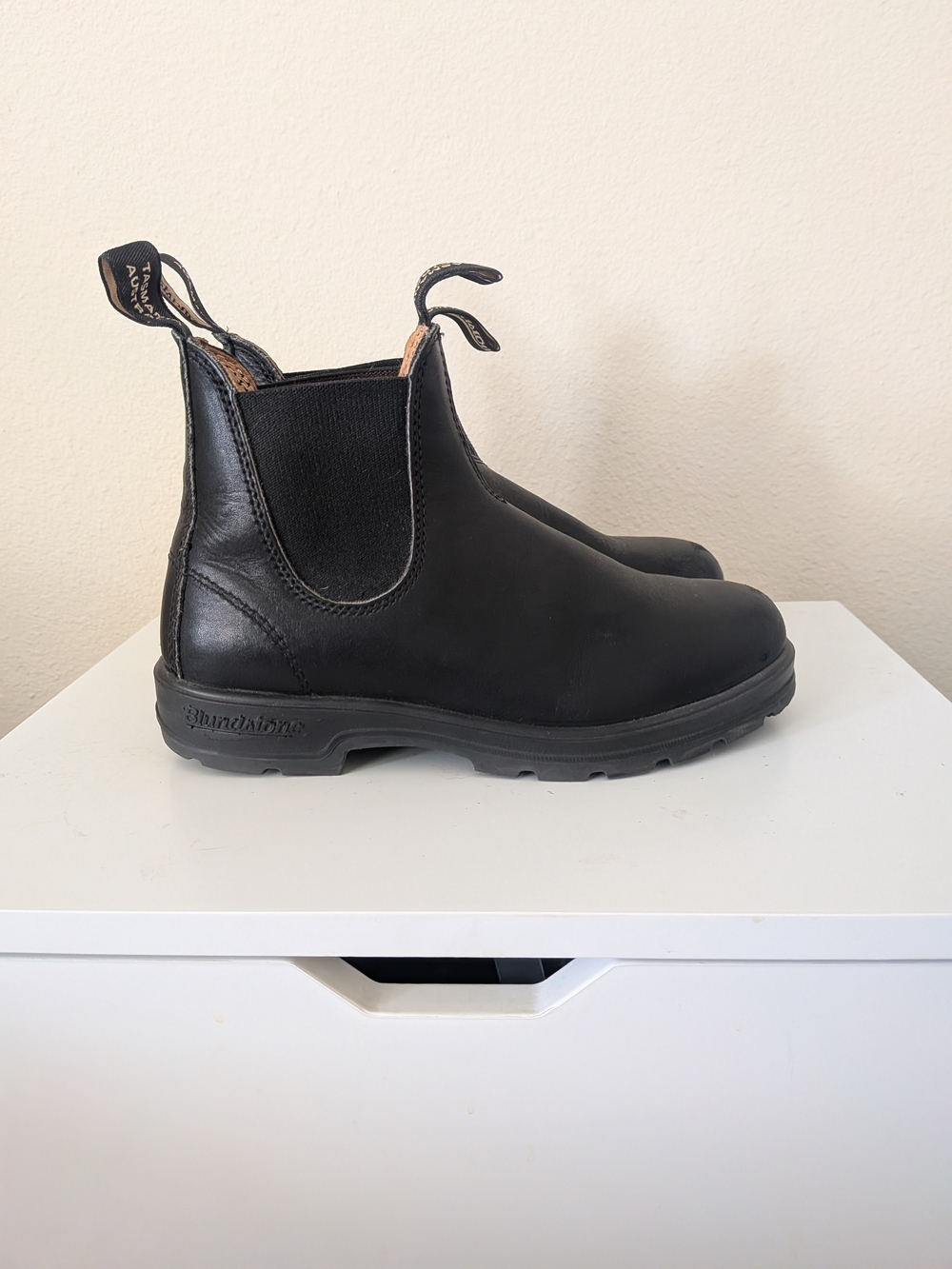 Blundstone Men’s Chelsea Boots — Black